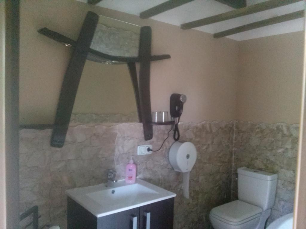 Hostal Suetxe Los Arcos Extérieur photo