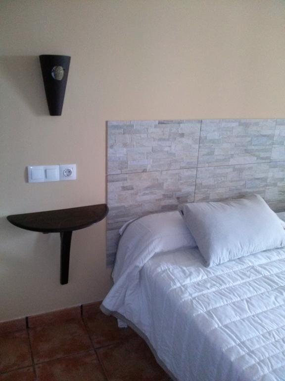 Hostal Suetxe Los Arcos Chambre photo